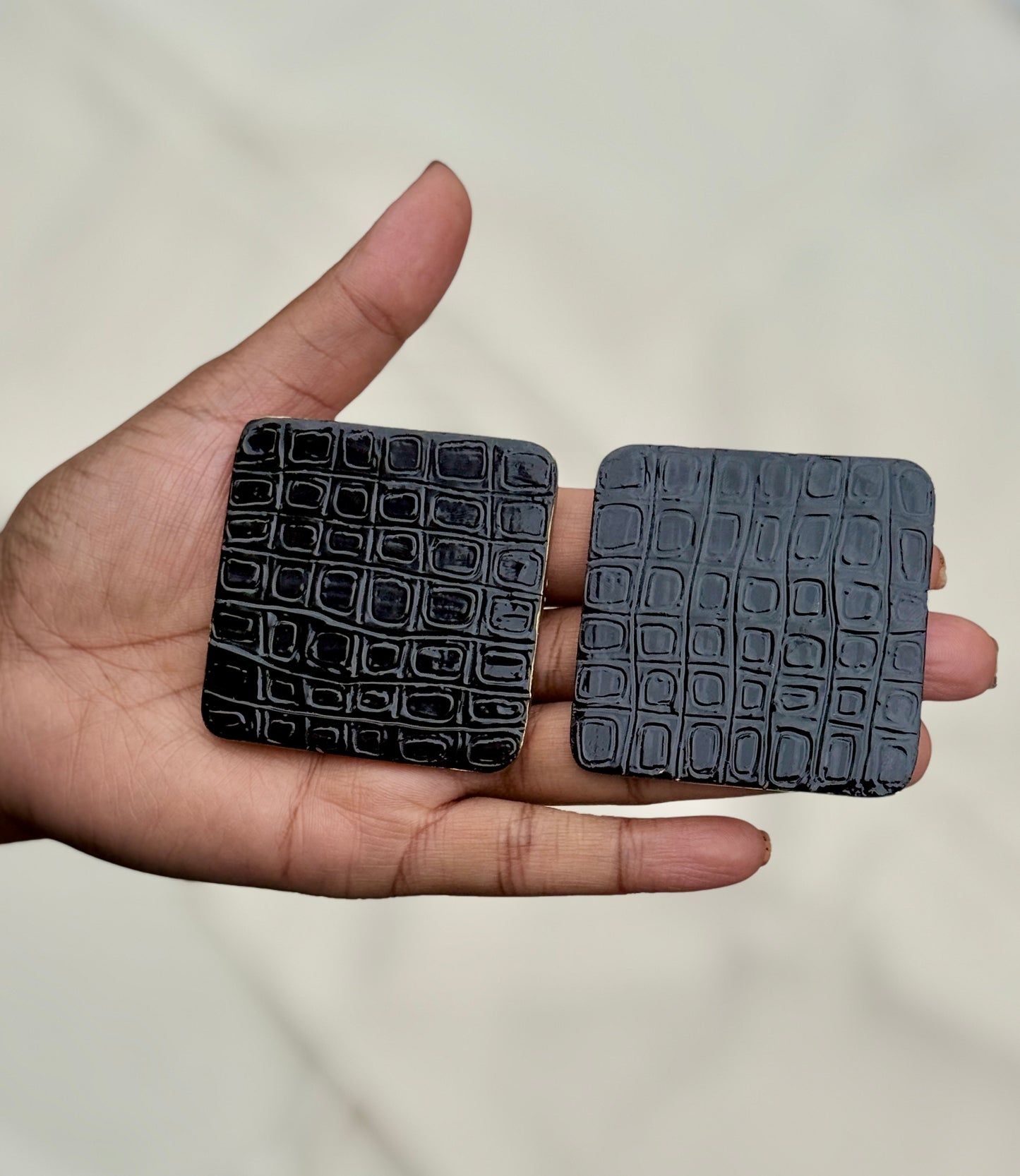 The Quad Crocodile print in deep purple (eggplant)