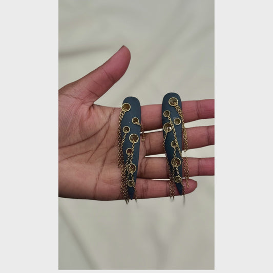 Stunner Navey Chain in Gold