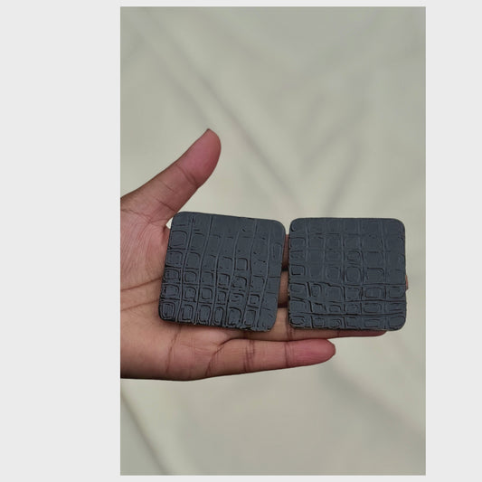 The Quad Crocodile print in Black